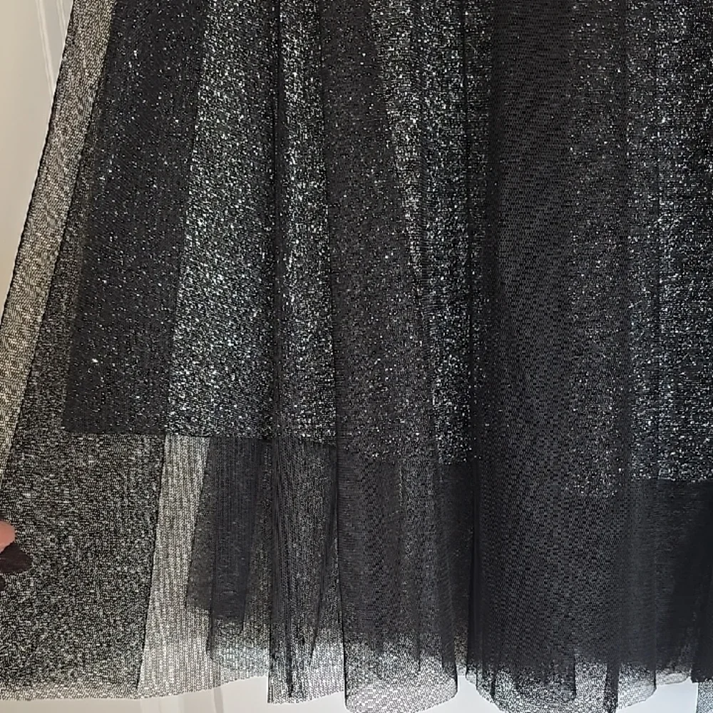 She + Sky Black Sparkle Midi Skirt - Picture 2 of 8